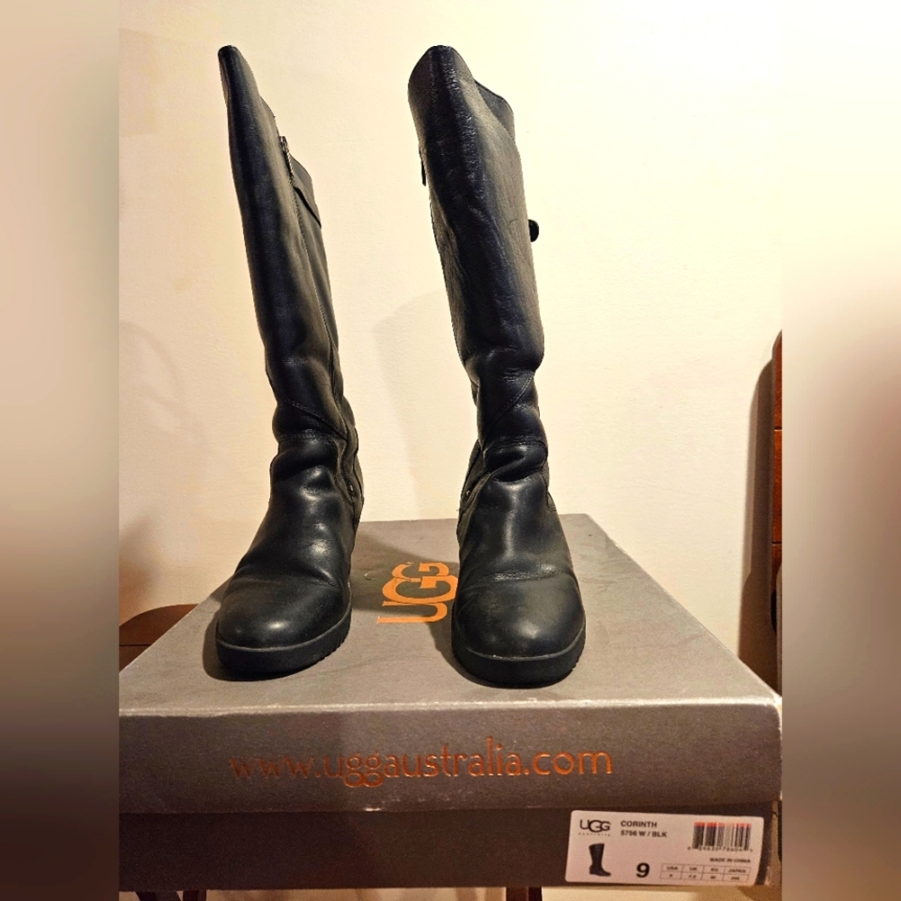 UGG Corinth Women Black Wedge Leather Shearling Tall Boots Size 9 5756
